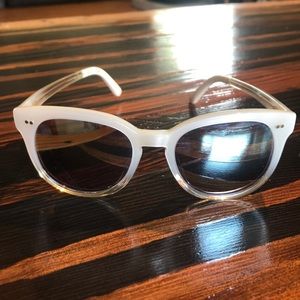 Toms Dodoma 201 Sunglasses EUC